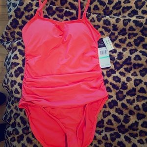 New One piece side stirred bathing suit